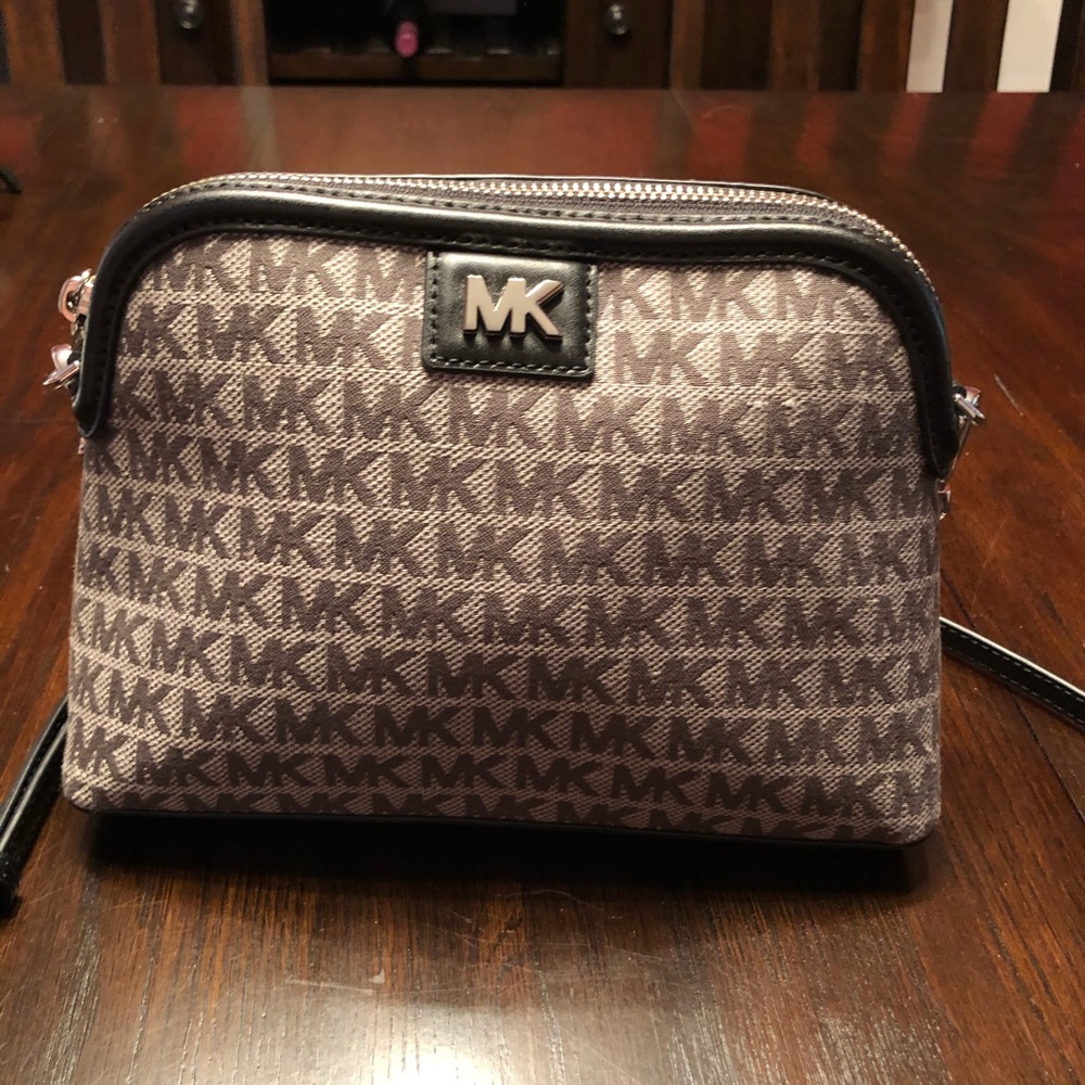 Michael Kors Crossbody Bag